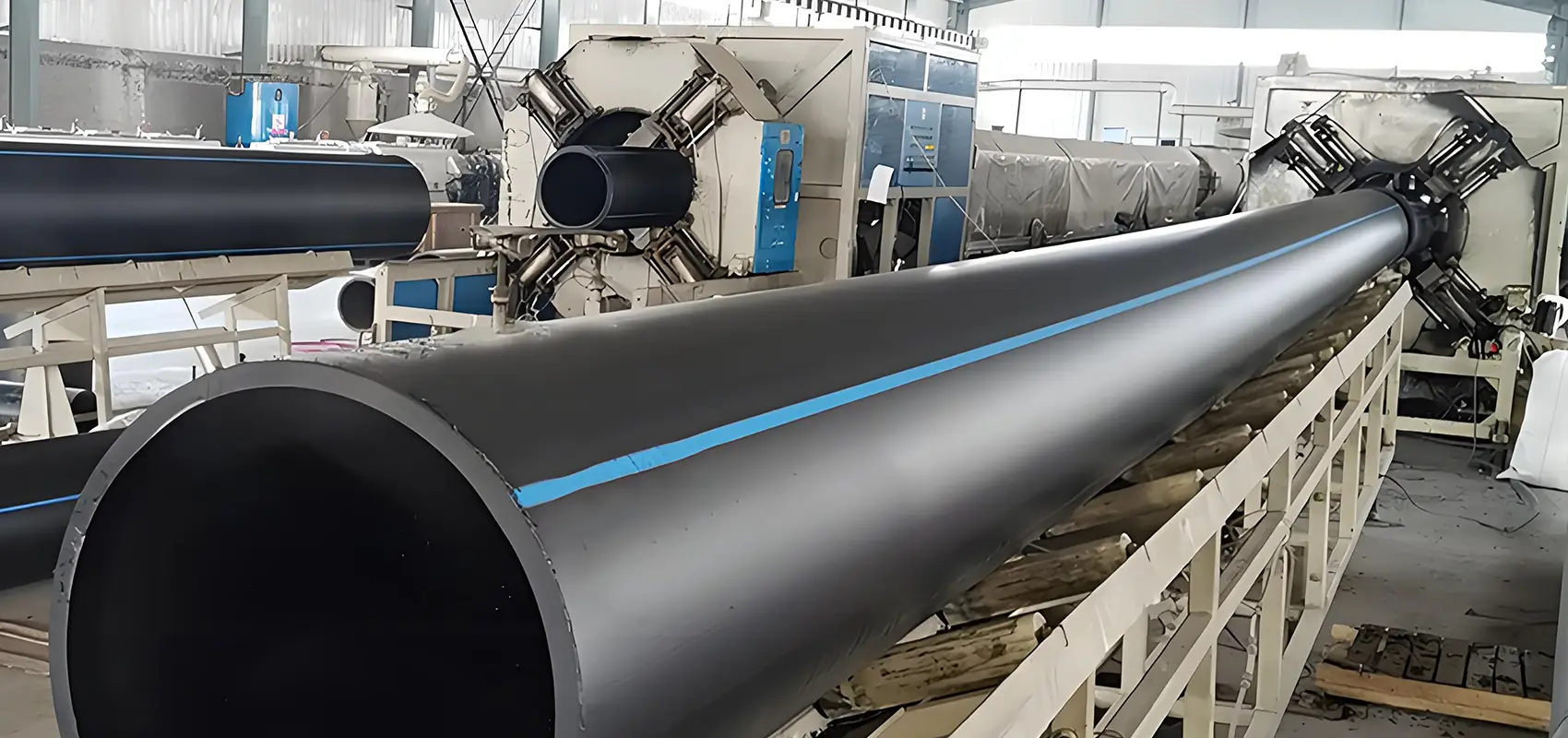 Quali sono le differenze tra i tubi HDPE e i tubi PE？